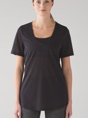 Lululemon Featherlight Short Sleeve Tee